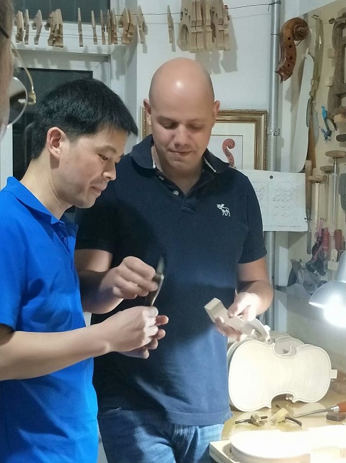 意大利制琴大师乔万尼到访工作室